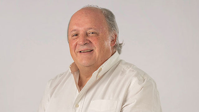 Carlos
                                            Bazzano