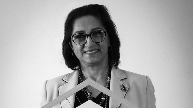 Rosario
                                            Velasco