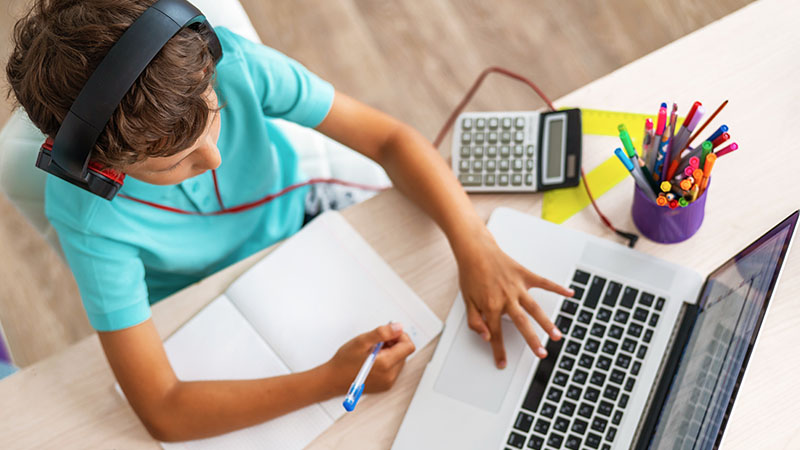 Digital Technologies for Teaching Mathematics