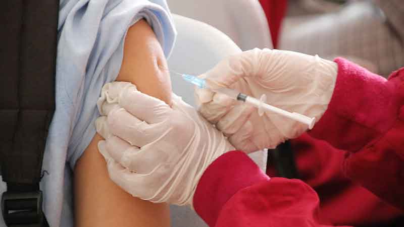 COVID-19 Vaccination Campaign for the University Community