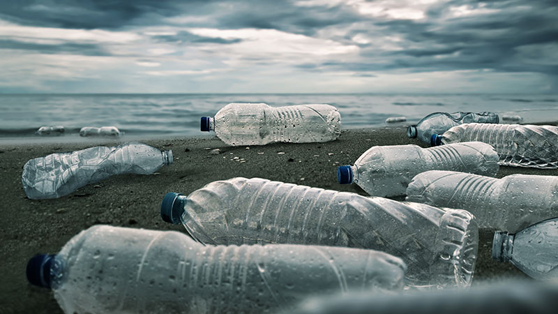 Plastic pollution in Uruguay and around the world