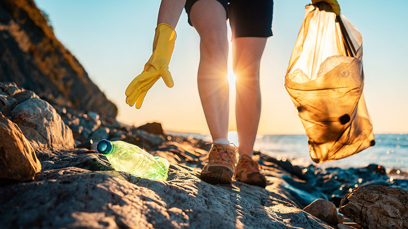 Winners of the "Good Ideas to Combat Plastic Pollution" Contest