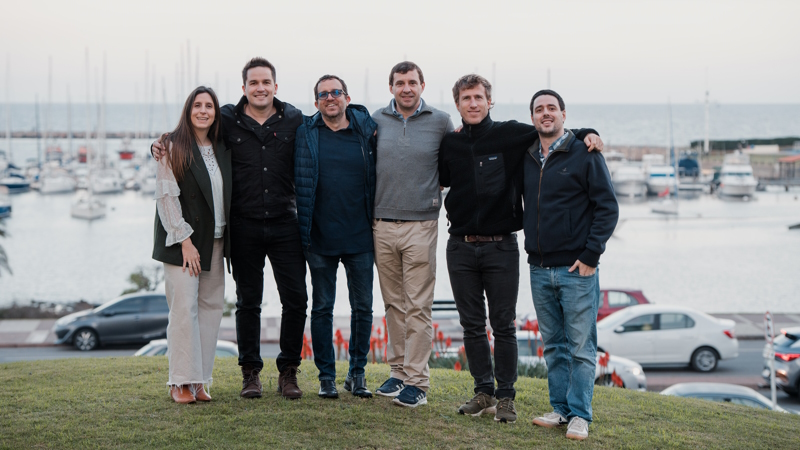*Guillermina Pena, Martín Alcalá Rubí, Nicolás Loeff, Pablo Rodriguez-Bocca, Juan Pablo Pereira, and Juan Olloniego*
