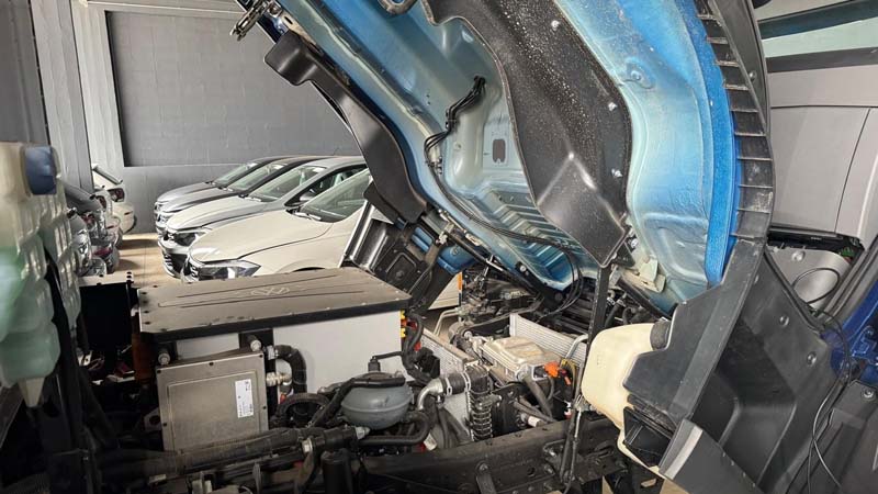 electric car batteries with IoT