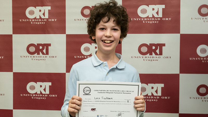 *Luca Fischbein, from the Uruguayan American School, won the gold medal in Level II of the National Math Olympiad*