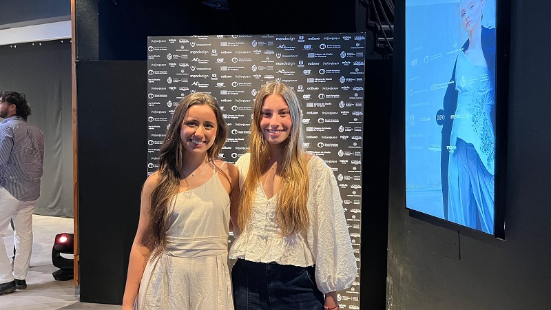 *Sabrina Hernández with Sofía González*