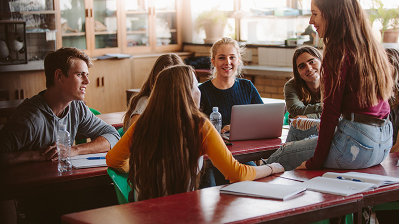 Upper Secondary Education and the Uruguayan High School Curriculum Reform