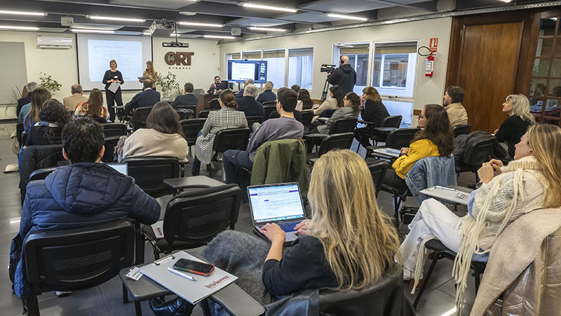 Instructors at the Winter School
