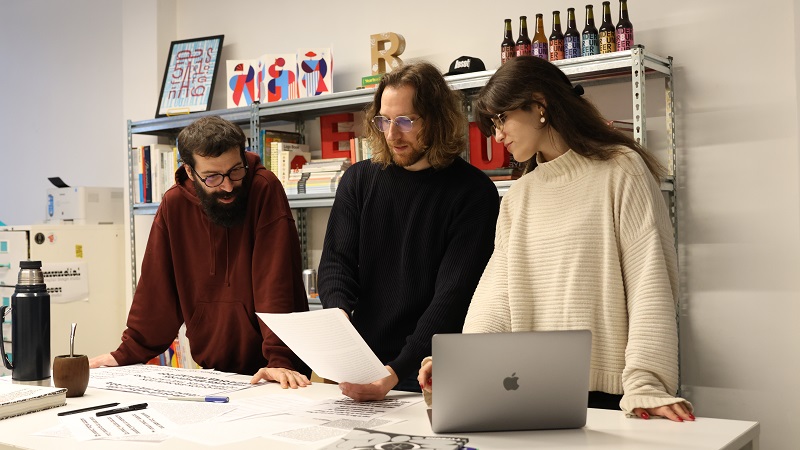*From left to right: Matías Di Iorio, Fernando Díaz, and Avril Ponce De León*
