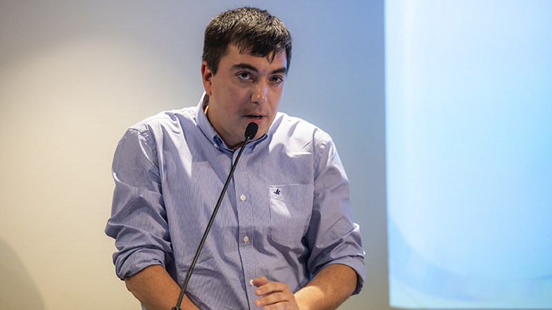 Agustín Listur during his doctoral defense