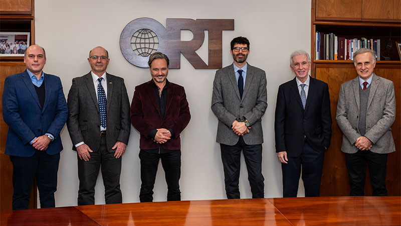 *Dr. Nicolás Gambetta, Daniel Oliveri, B.A., Prof. Ariel Yukelson, Dr. Lucas Grosman, Dr. Jorge Grünberg, Eduardo Hipogrosso, M.Eng.