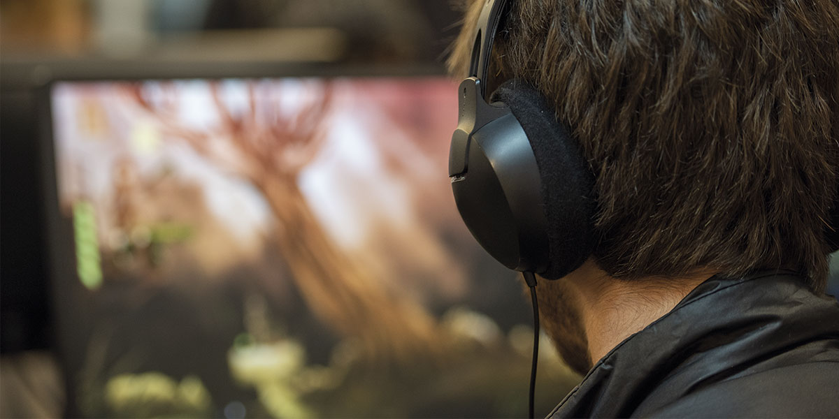 League of Legends in Uruguay: One of the Most Popular Video Games as a Case Study