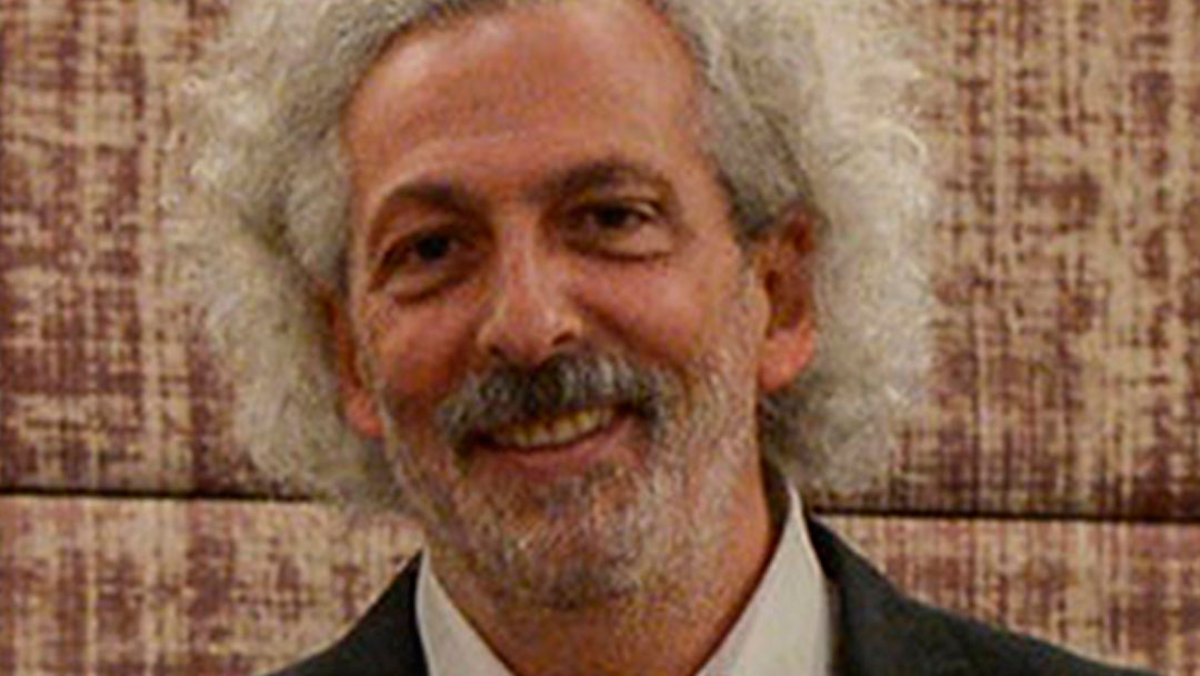 Dr. Gustavo Rubinsztejn