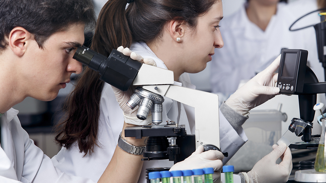 estudiar biotecnologia en uruguay