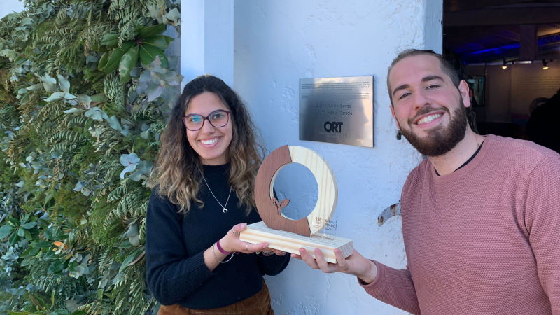 Celina Barros y Franco Ceraolo, estudiantes de la Universidad ORT Uruguay