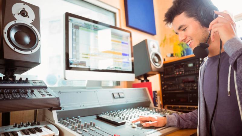 Técnico en Diseño de Sonido - Productor Musical - Reunión informativa para preuniversitarios