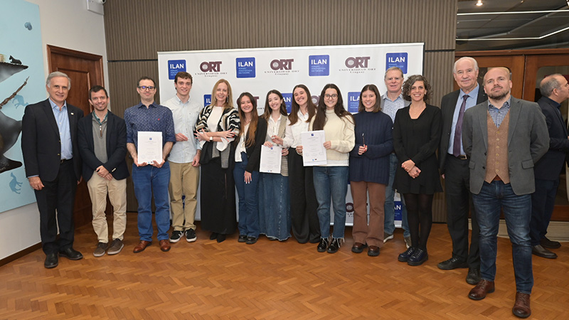 Ganadores de los premios Ilan a la Innovación Universitaria