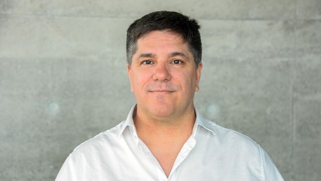 Juan
                                            Robledo