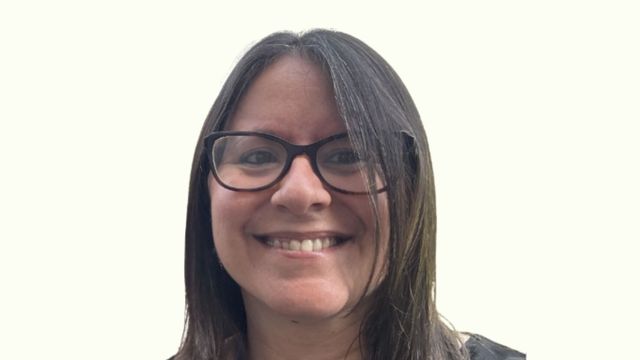 Lucía
                                            Malián