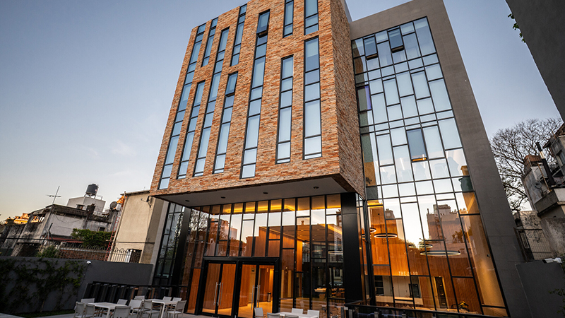 Escuela de Negocios - Universidad ORT Uruguay