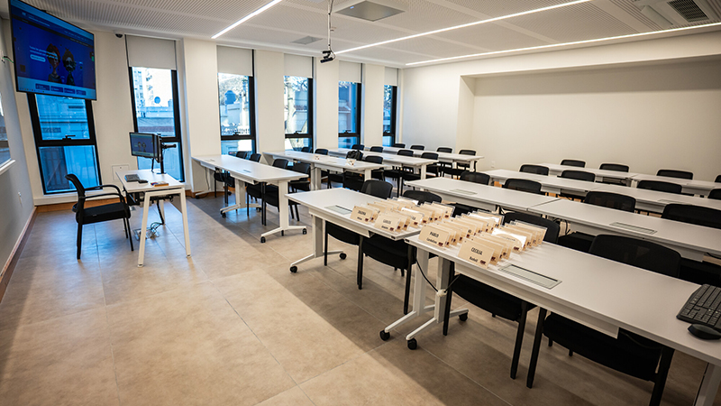 Escuela de Negocios - Universidad ORT Uruguay