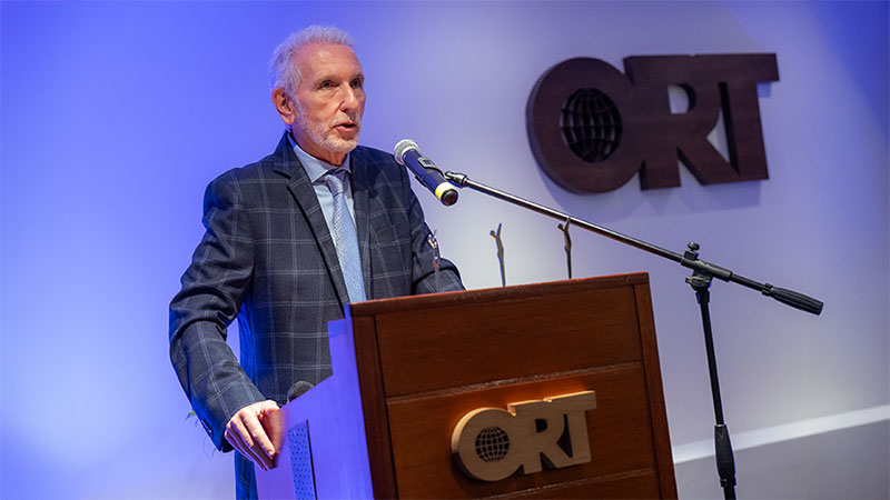 *Dr. Jorge Gr&uuml;nberg, rector de la Universidad ORT Uruguay