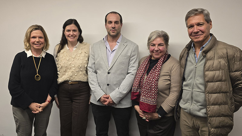 Denise Vaillant, Patricia Ag&uuml;ero, Ulises Parada, Adriana Careaga y Wellington Mazzotti.  