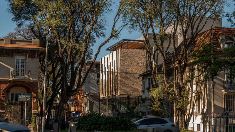 Fachada de la Escuela de Negocios de la Universidad ORT Uruguay