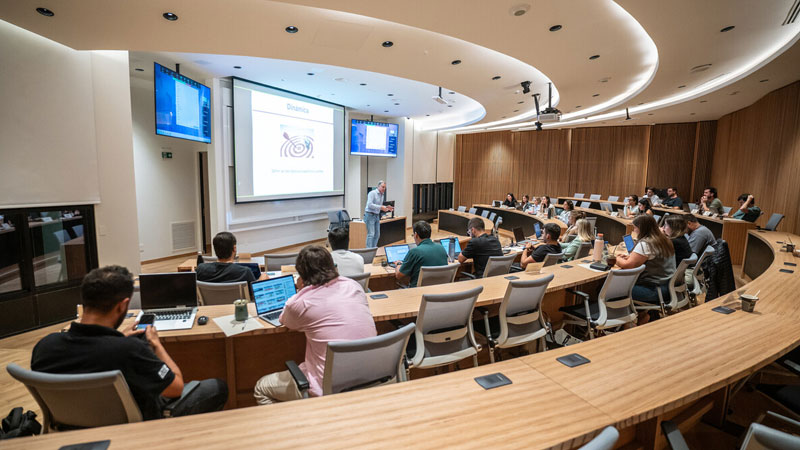 Escuela de Negocios de la Universidad ORT Uruguay