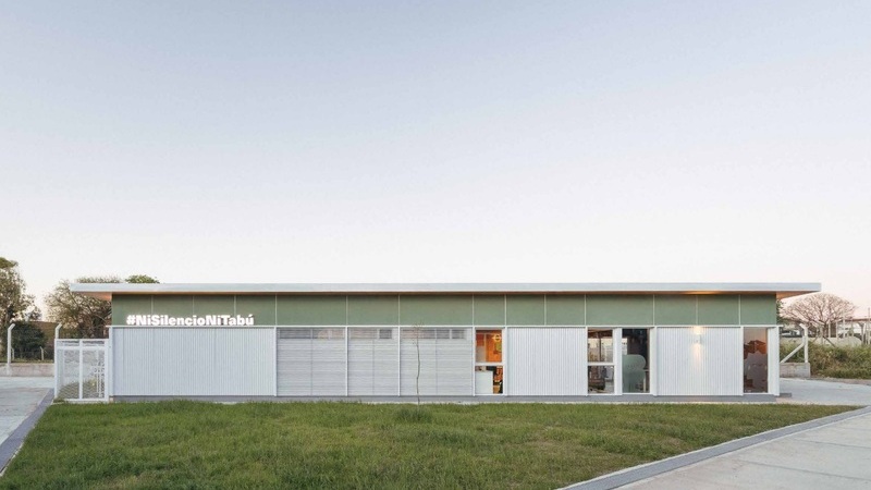 El Dr. Arq. Guillermo Lockhart present&oacute; el Centro de Proximidad Casavalle: arquitectura, territorio y salud mental adolescente