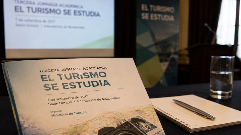 Coordinadora participó en la Tercera Jornada Académica El Turismo se Estudia