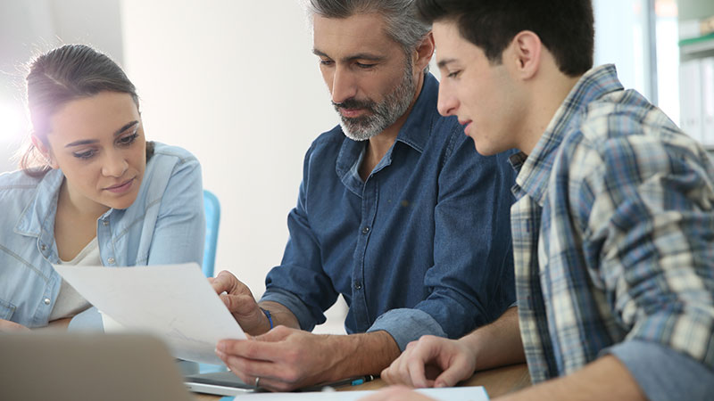 Formación para docentes en Uruguay