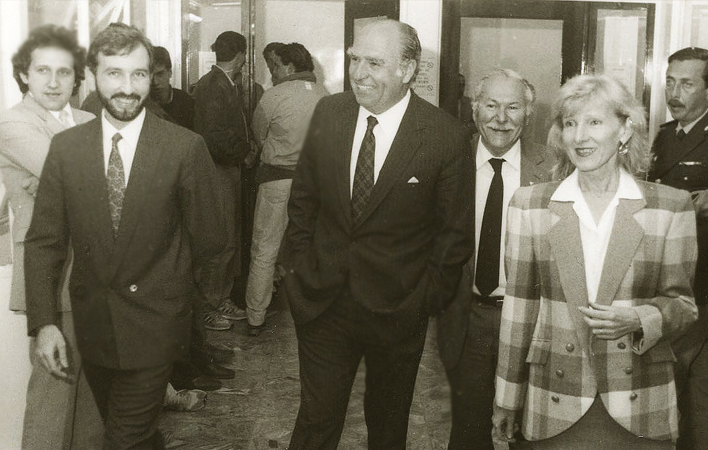 *Dr. Jorge Grünberg, Rector of Universidad ORT Uruguay, Dr. Julio María Sanguinetti, serving President of Uruguay and Charlotte de Grünberg, Director General of Universidad ORT Uruguay, on a tour of the university's facilities*